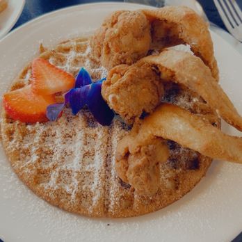 The Brunch - Chicken wings and waffles - Breakfast & Brunch Near Me - Atlanta, Georgia The Brunch - Chicken wings and waffles - Breakfast & Brunch Near Me - Atlanta, Georgia