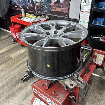 Xtreme Wheels & Tires - Tesla Rim - Tires Near Me - North Highlands, California Xtreme Wheels & Tires - Tesla Rim - Tires Near Me - North Highlands, California