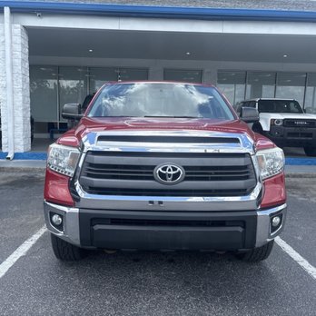 Powerhouse Automotive - Used Car Dealers Near Me - Tampa, Florida Powerhouse Automotive - Used Car Dealers Near Me - Tampa, Florida