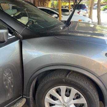 One Stop Auto Glass - On the job, Ruben working to remove my broken windshield. - Auto Glass Services Near Me - Glendale, Arizona One Stop Auto Glass - On the job, Ruben working to remove my broken windshield. - Auto Glass Services Near Me - Glendale, Arizona