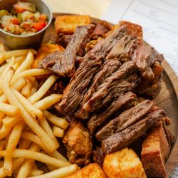 Costa Vino Wine Bar Restaurant - Picadera de carne