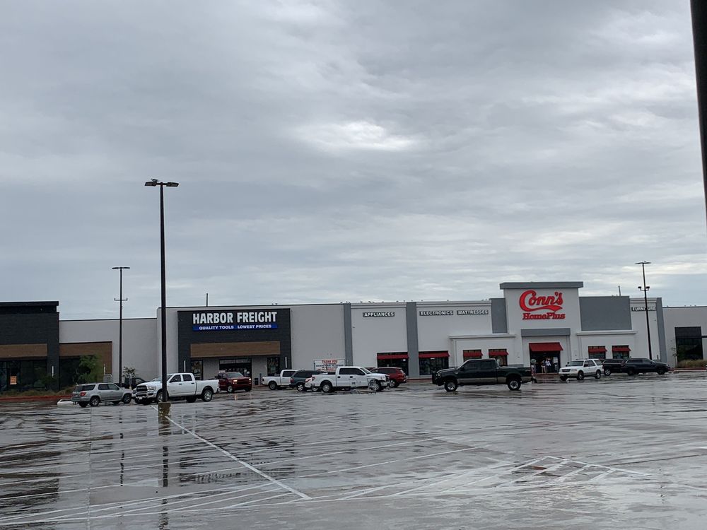 CONN’S HOMEPLUS Updated October 2024 3405 Palmer Hwy, Texas City