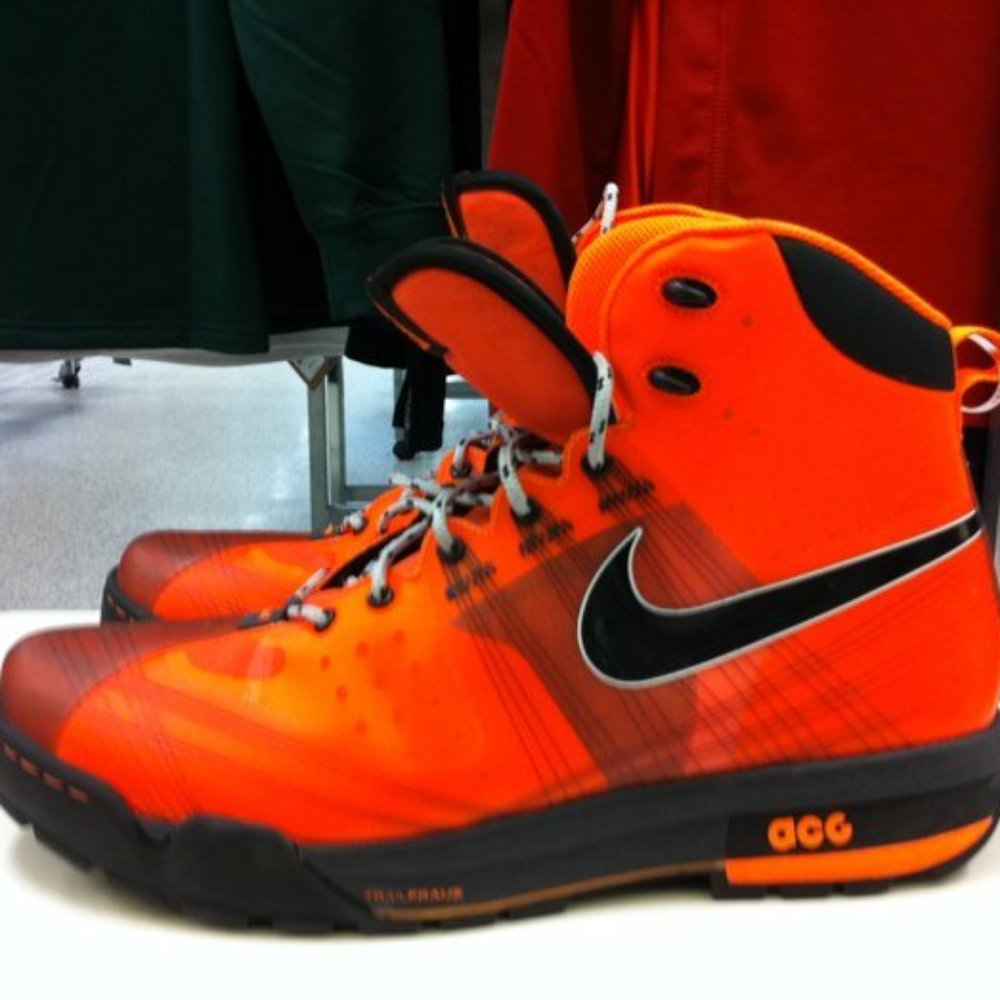 Ross Dress for Less - Size 15 red-orange Nikes! - Department Stores Near Me - Midvale, Utah Ross Dress for Less - Size 15 red-orange Nikes! - Department Stores Near Me - Midvale, Utah