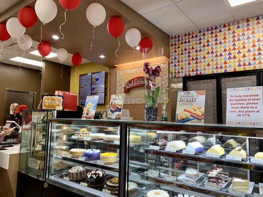 Red Ribbon Bakeshop by null