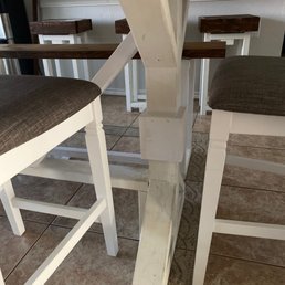 Table with height extension.