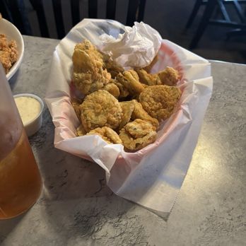 Flashback cafe - Cold fried pickles, had to ask for ranch 3 time. Still never received it. - American Near Me - Nacogdoches, Texas