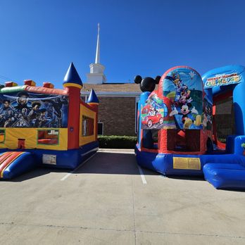 Fiesta Bounce Houses - These are the bouncing units we used for our event. Enjoyed both of these big bouncers. Good clean inflatables - Party Equipment Rentals Near Me - Dallas, Texas Fiesta Bounce Houses - These are the bouncing units we used for our event. Enjoyed both of these big bouncers. Good clean inflatables - Party Equipment Rentals Near Me - Dallas, Texas