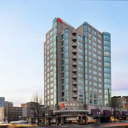 Vancouver Airport Marriott Hotel - Enjoy modern accommodation at our stylish hotel near Vancouver's most compelling attractions.