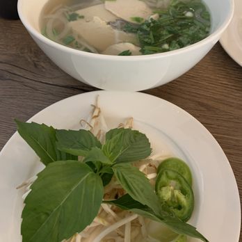 Phở 32 - Chicken Pho - Vietnamese Near Me - Phoenix, Arizona