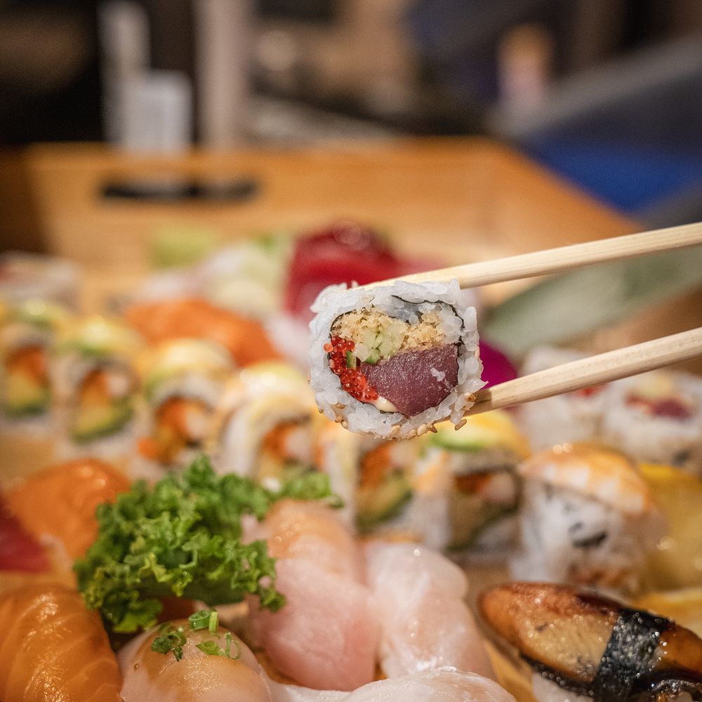 Issho Izakaya & Sushi