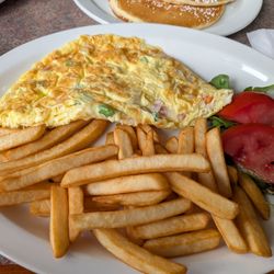 Quarry Cafe - Western omelette with fries instead of home fries
