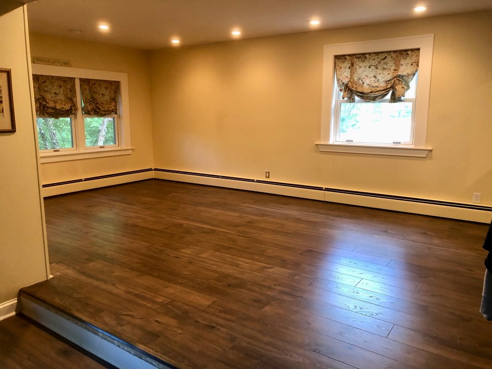 CARPET WORLD FLOORING CENTER Updated September 2024 15 Photos & 16