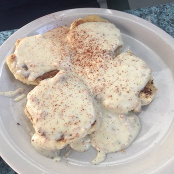 Bill's Cafe - Biscuits and gravy (only $4) - Breakfast & Brunch Near Me - Fremont, California