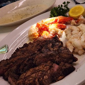 Mahogany Prime Steakhouse - Trio - Steakhouses Near Me - Omaha, Nebraska