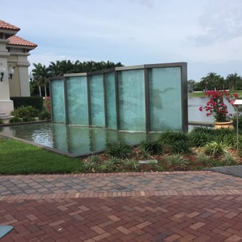 Miramar Town Center - Nice water fountain - Local Flavor Near Me - Miramar, Florida Miramar Town Center - Nice water fountain - Local Flavor Near Me - Miramar, Florida