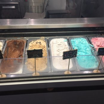 A La Mode Shoppe - Ice Cream & Frozen Yogurt Near Me - New York, New York