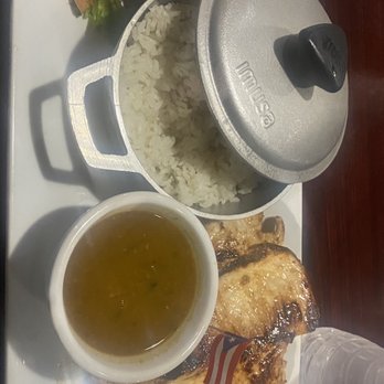 La Criolla Cafe & Restaurant - Cafes Near Me - Davenport, Florida