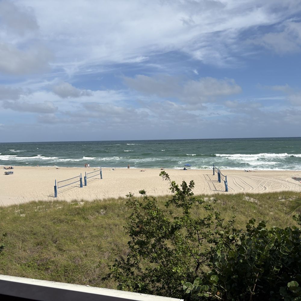 Beach House - The View!!! - Bars Near Me - Pompano Beach, Florida Beach House - The View!!! - Bars Near Me - Pompano Beach, Florida