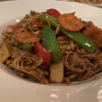 Siam Square Fine Thai Cuisine - Drunken Noodle - Thai Near Me - Middletown, Rhode Island Siam Square Fine Thai Cuisine - Drunken Noodle - Thai Near Me - Middletown, Rhode Island
