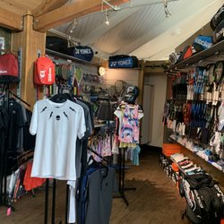 V&V Tennis Shop - All for Tennis!
