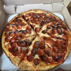 Totally Baked Pizza - Delicious!! The Chong pizza.