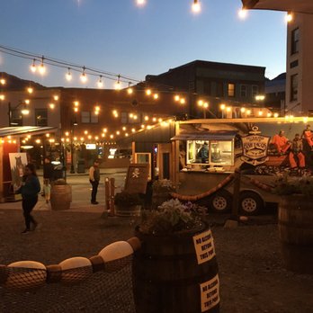 Deckhand Dave's Fish Tacos - Food Trucks Near Me - Juneau, Alaska