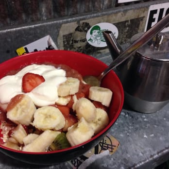 Big Table - Muesli and yoghurt with fruit and rhubarb compote. - Coffee & Tea Near Me - Adelaide, SA Big Table - Muesli and yoghurt with fruit and rhubarb compote. - Coffee & Tea Near Me - Adelaide, SA