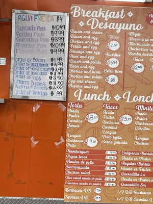 Menu photo 3 Tacos Los Quincitos Bandera, TX