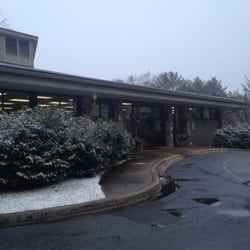 Haywood County Public Library - 100 % Library :) :)