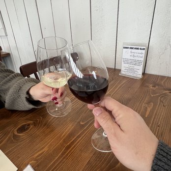 Ria's Wines - Wineries Near Me - Hector, New York