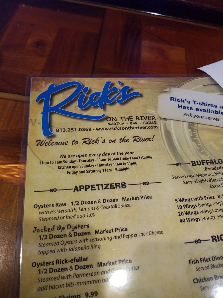 Rick's Salon Logo