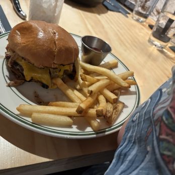 Bru Avl - Bru burger - Salad Near Me - Asheville, North Carolina
