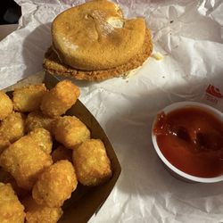 Wagner's Lunch - Pork tenderloin and tater tots