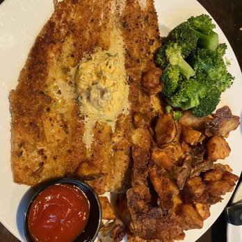 Bullfish Grill - Trout... watch for bones  Broccoli  Fried potatoes - Steakhouses Near Me - Pigeon Forge, Tennessee