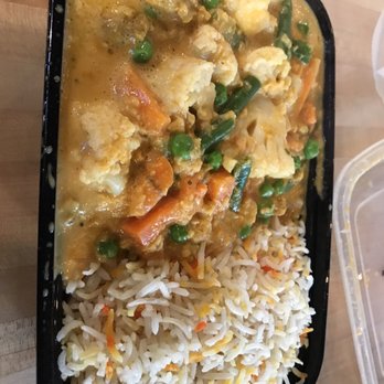 Tikka Shack Indian Grub - Korma masala w/chicken and rice - Indian Near Me - Phoenix, Arizona