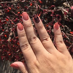 Magnificent Nails