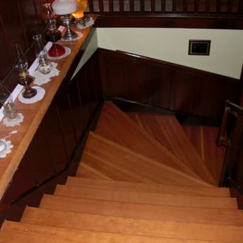 Hotel Burgess - Heading back downstairs - Hotels Near Me - Reedley, California Hotel Burgess - Heading back downstairs - Hotels Near Me - Reedley, California