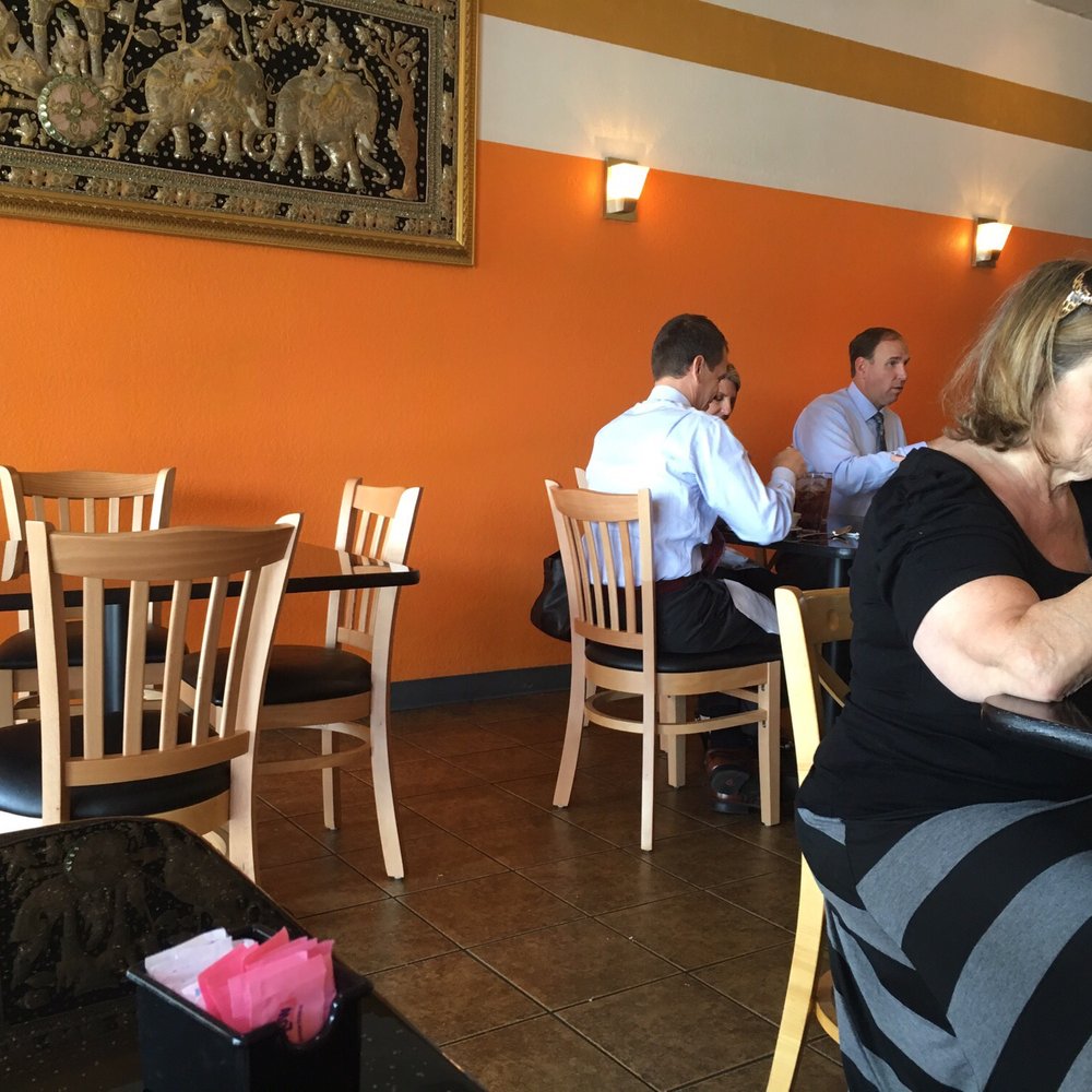 Arroy Thai - Dining tables - Thai Near Me - Wesley Chapel, Florida Arroy Thai - Dining tables - Thai Near Me - Wesley Chapel, Florida