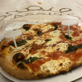 Juliana's - Personal Margherita Pizza - Pizza Near Me - Brooklyn, New York Juliana's - Personal Margherita Pizza - Pizza Near Me - Brooklyn, New York