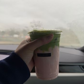 Matcha Town - Guava Matcha - Gelato Near Me - Cupertino, California