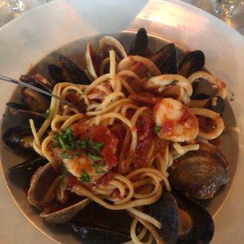 Bevardi’s Salute - Linguine Scoglio - Italian Near Me - Sarasota, Florida Bevardi’s Salute - Linguine Scoglio - Italian Near Me - Sarasota, Florida