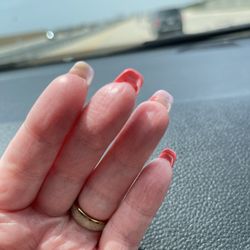 Sophiasticated Nails - Water can get between the powder and the artificial nail or the real nail leading to a fungal infection.