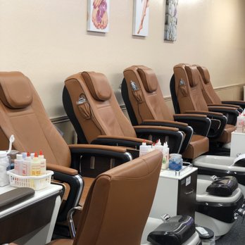 Anni's Nails - Nice New Pedicure Stations - Nail Salons Near Me - San Jose, California Anni's Nails - Nice New Pedicure Stations - Nail Salons Near Me - San Jose, California