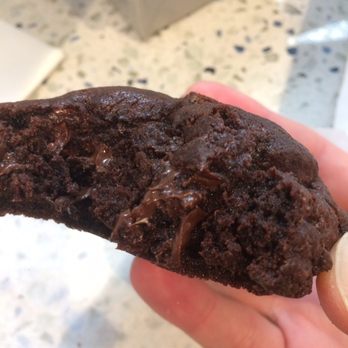 Levain Bakery - Upper East Side, NYC - The gooey inside of the dark chocolate chocolate chip - Bakeries Near Me - New York, New York Levain Bakery - Upper East Side, NYC - The gooey inside of the dark chocolate chocolate chip - Bakeries Near Me - New York, New York