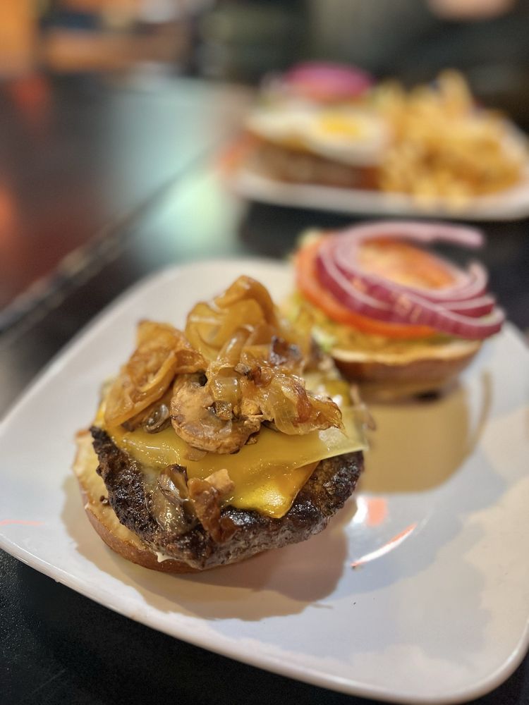 Social spots from Kuma's Corner