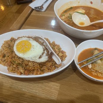 Munchyroad - Kimchi Fried Rice Rose Tteokbokki - Korean Near Me - Las Vegas, Nevada Munchyroad - Kimchi Fried Rice Rose Tteokbokki - Korean Near Me - Las Vegas, Nevada