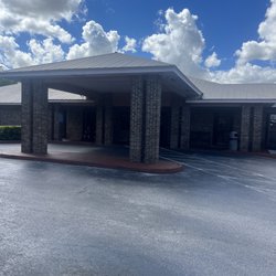Hampton Court Nursing & Rehabilitation Center