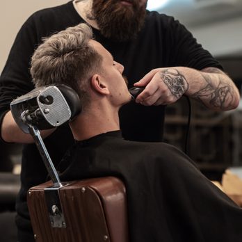 JD's Barber Shop - No matter the style, we've got you covered. From fades, to bead trims, to colour and more. - Barbers Near Me - Vancouver, British Columbia JD's Barber Shop - No matter the style, we've got you covered. From fades, to bead trims, to colour and more. - Barbers Near Me - Vancouver, British Columbia