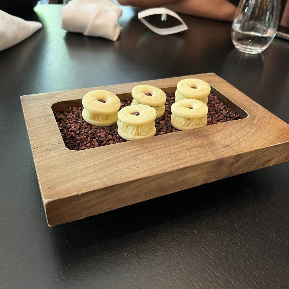 Dinner by Heston Blumenthal - British Near Me - London, XGL