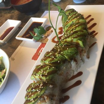 Sumo Sushi - Caterpillar Roll - Sushi Bars Near Me - Camarillo, California Sumo Sushi - Caterpillar Roll - Sushi Bars Near Me - Camarillo, California
